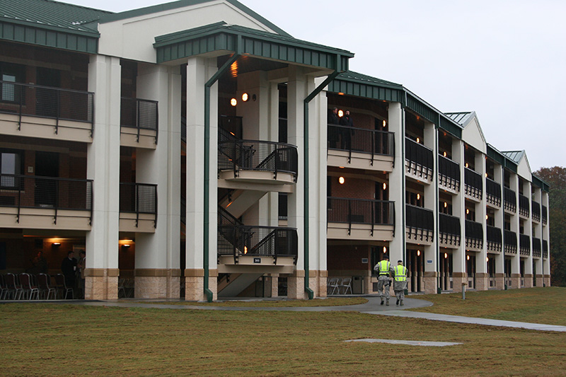 GA AIR NATIONAL GUARD, 165TH AIRLIFT WING/COMBAT READINESS TRAINING CENTER